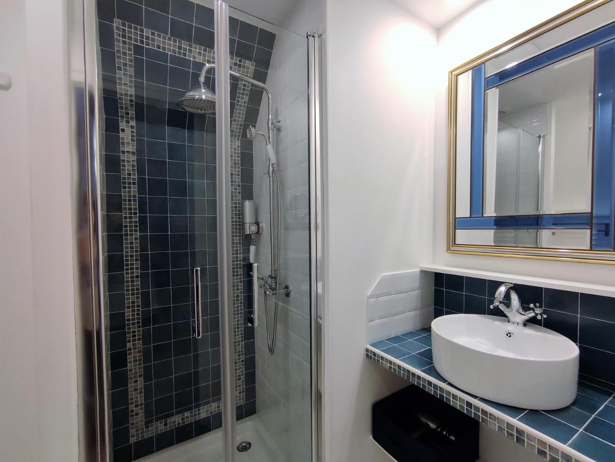 Bed & Breakfast Aux Couleurs D'esteil Sainte-Nathalene